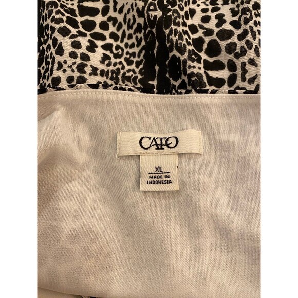 Cato Blouse Womens Plus Size XL Top Cap Sleeve Black & White Print Casual - Picture 5 of 7